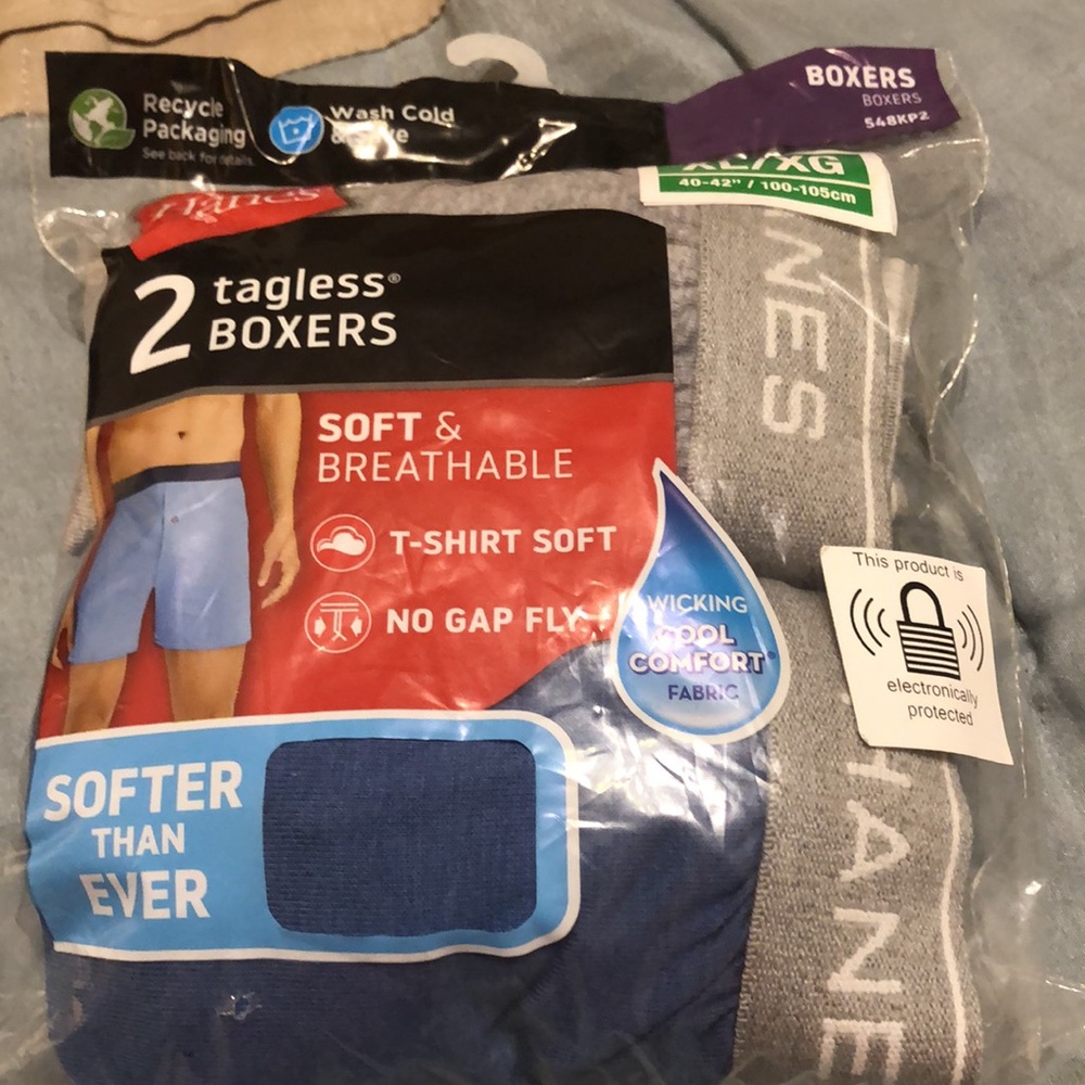 Hane’s Mens’s boxer briefs.